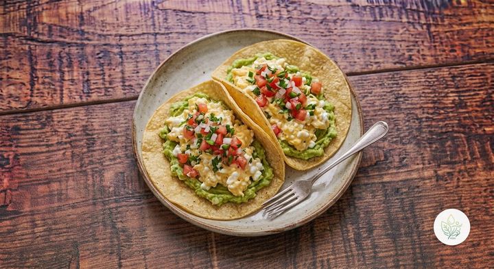 Tacos de Queso Cottage con Huevo y Aguacate